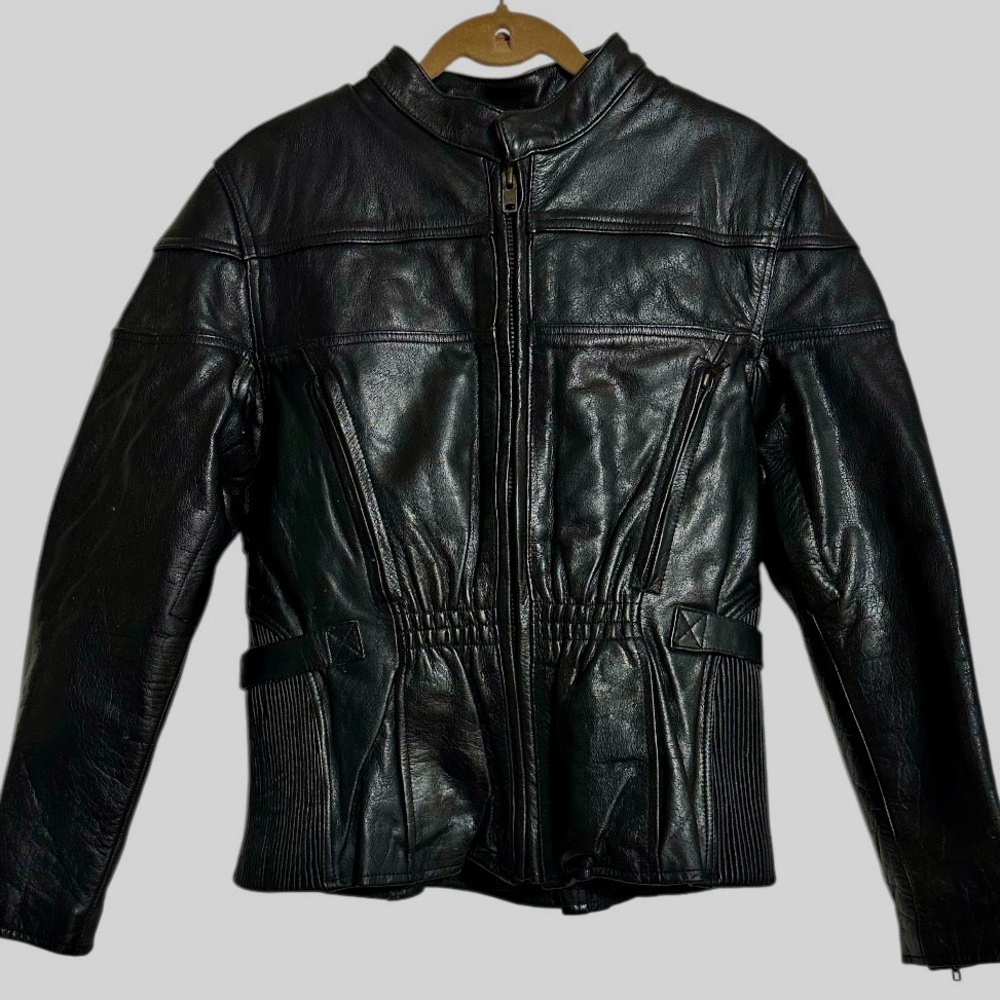 Leather Gallery Black Leather Cinch Thinsulate Liner and Mesh Liner Moto Jacket